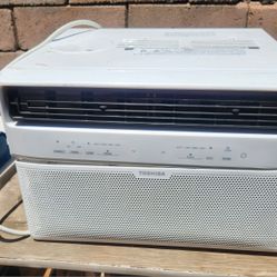 Toshiba A.C. No Issues Blows Cold