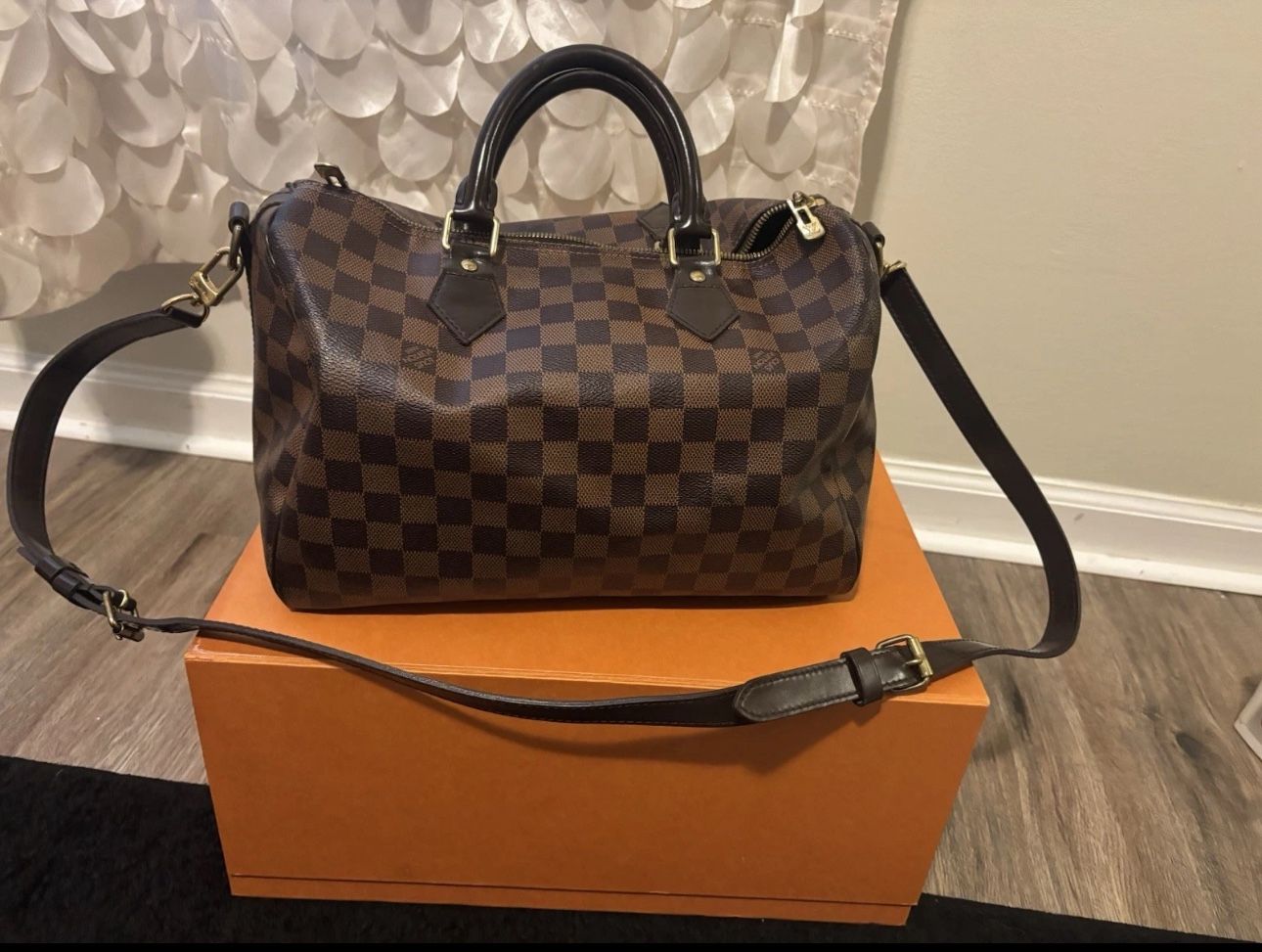 Louis Vuitton Damier Ebene Canvas Speedy Bag with Strap