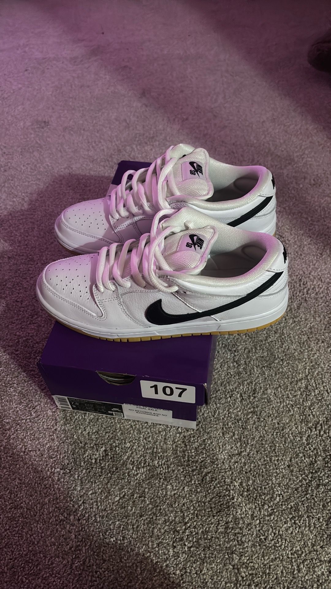 nike sb white gum size 7.5