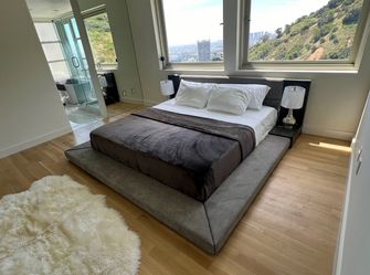Low Profile Ultra Modern Queen Platform Bed Frame