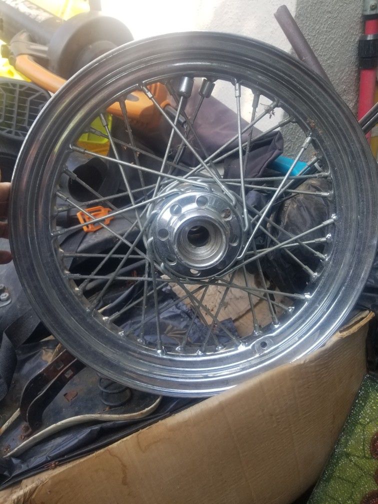 Harley Davidson 16inch Rim $200