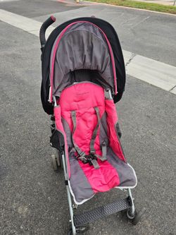 Maclaren Quest Baby Umbrella Stroller Red and Gray