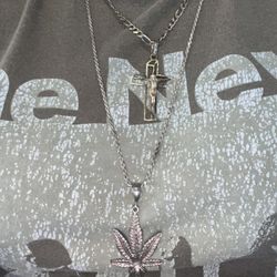 925 silver Chain And marijuana Pendant 