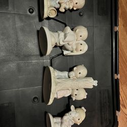 Set of 4 rare collectibles  Porcelain Set 