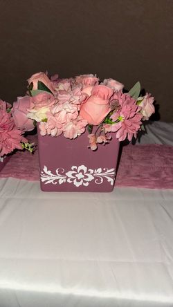 Cielito lindo center pieces pink dress