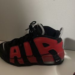 nike Air uptempo 96 in split color way size 6 in kids