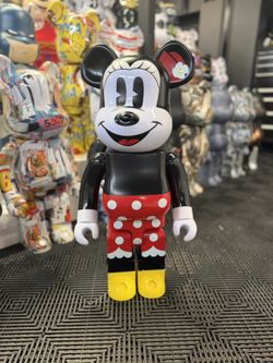 Bearbrick × Disney Minnie Mouse 1000%