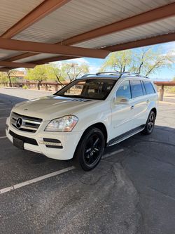 Mercedes Benz GL450 LOADED