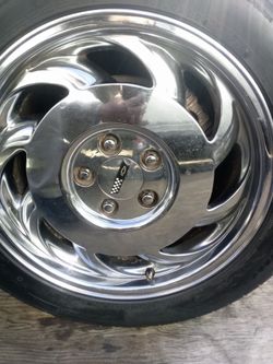 Corvette saw blade rims and tires included 17 in 5 lug selling all set of four for$1,200 all tires look the same and rims as in picture and excellent 
