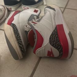 Size 2 Jordan’s $15