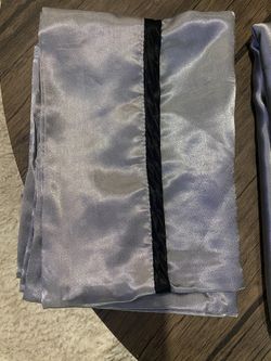 Queen Set Of satin sheets