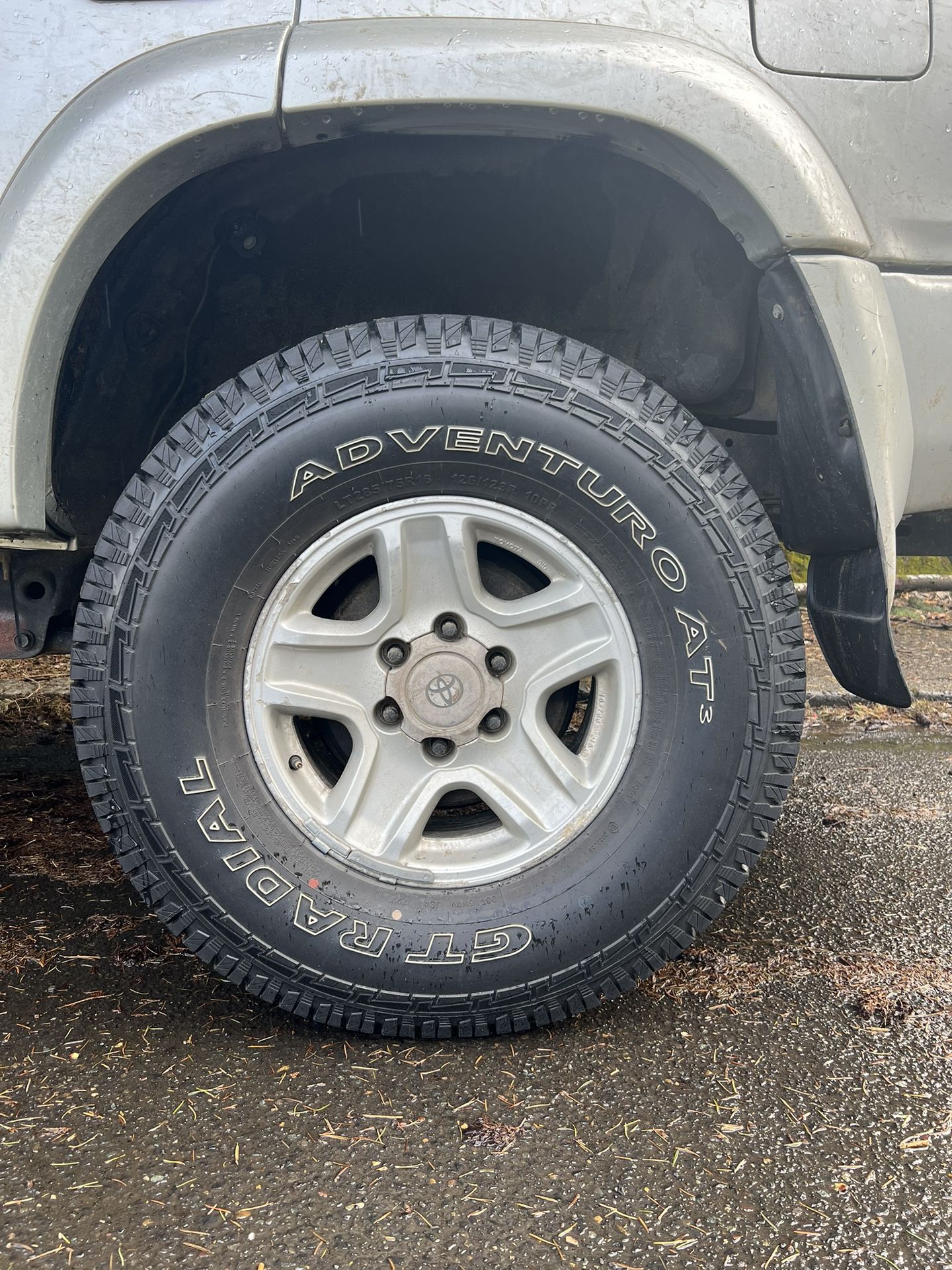 285/75 r16 (TIRES ONLY) x4 GT Radials Adventuro 3
