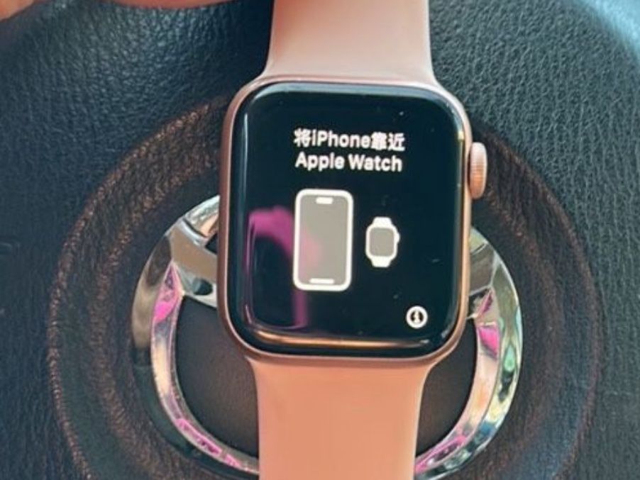 Apple WatchApple Watch Series 4 Barely used