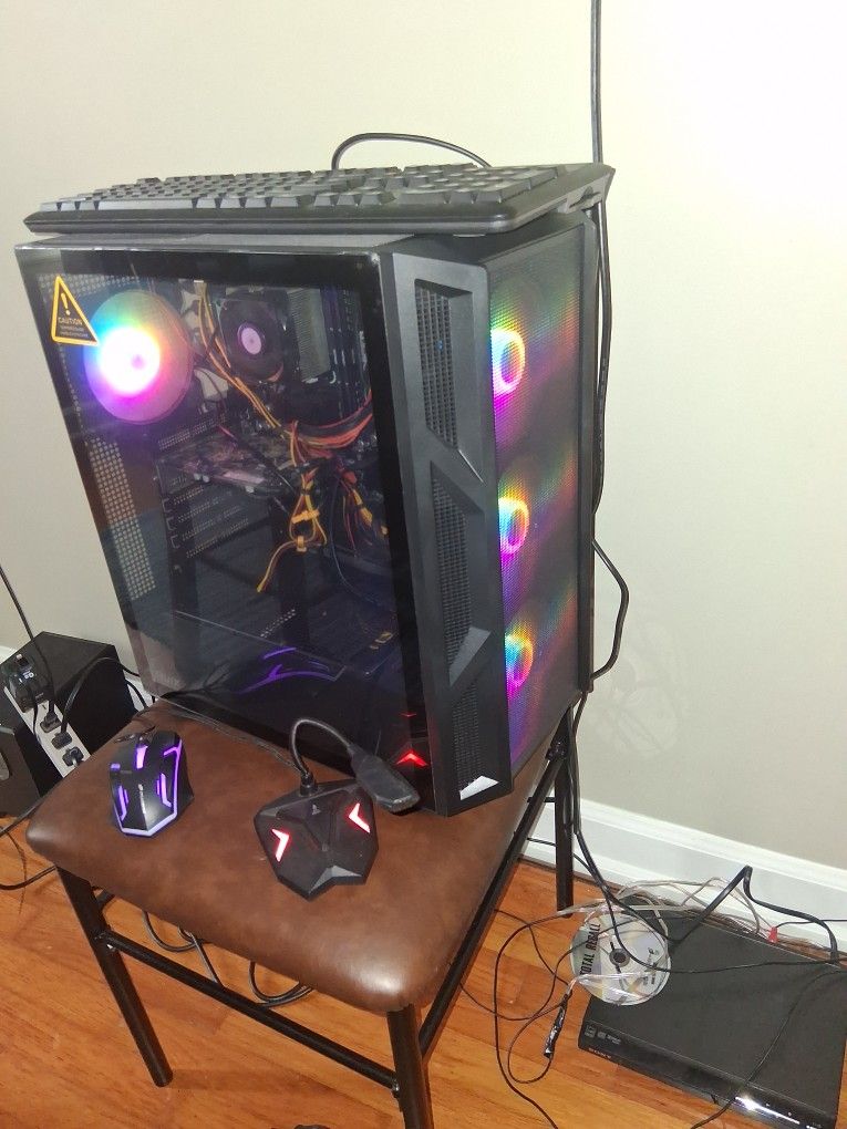 Built DESKTOP Computer 4mhz Process Speed