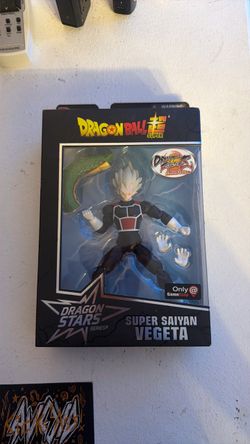 Dragon Ball Super Saiyan Vegeta Dragon Stars Figure