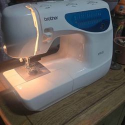Brother   Sewing Machine  (Like-New)