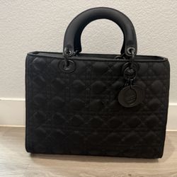 Dior Purse 