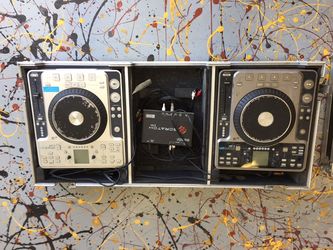 Deluxe turntables set