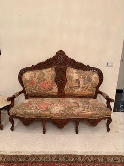 Antique Victorian / Ornate Carved Wood Tapestry Living Room Set