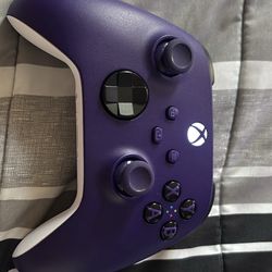 Xbox Controller Purple 