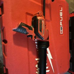 Milwaukee 2441-20 M12 CAULK AND ADHESIVE GUN TOOL ONLY