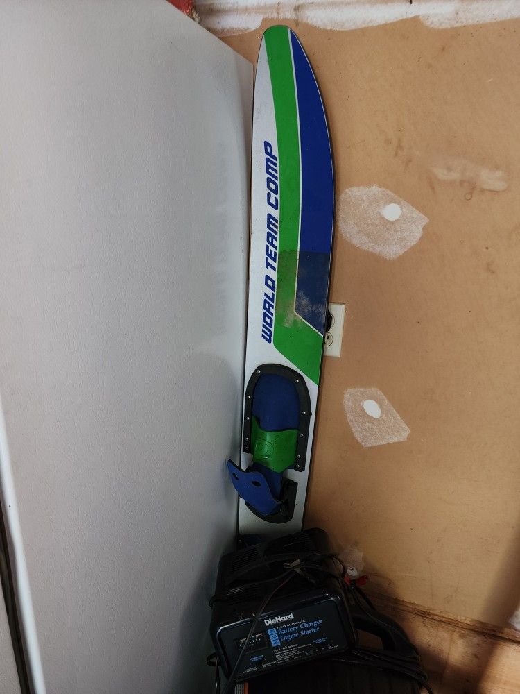 O’Brien World Team Comp Slolumn Ski. 66 inch in good condition.