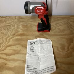 Milwaukee M18 Cordless 100 Lumens LED Flashlight (Tool-Only).