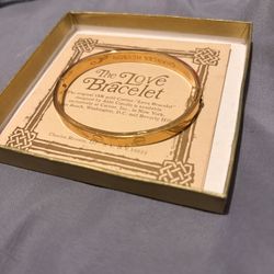 LOVE BRACELET (an exclusive Cartier design)