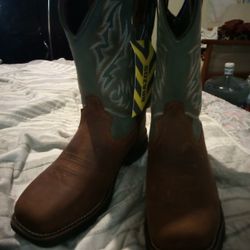 Boots Women 9 B Stell Toe