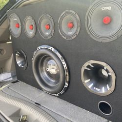 CAR AUDIO INSTALLATIONS 