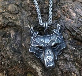 Unisex Wolf Pendant Chain Necklace