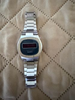 Vintage Bulova N6 LED digital watch
