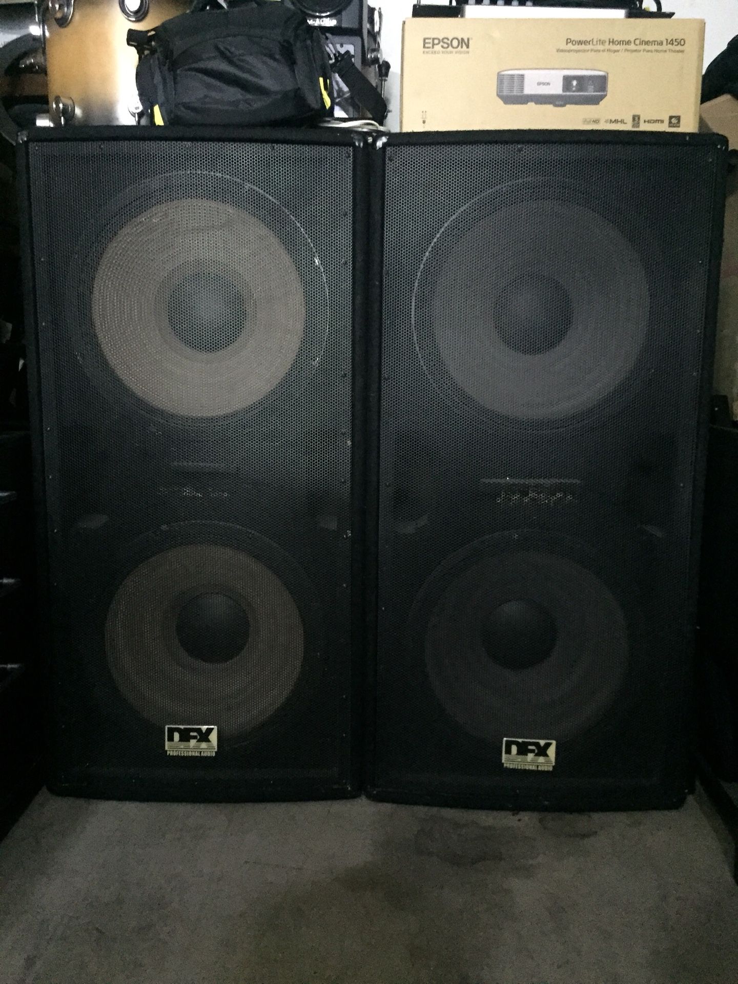Subwoofers Dual 18’