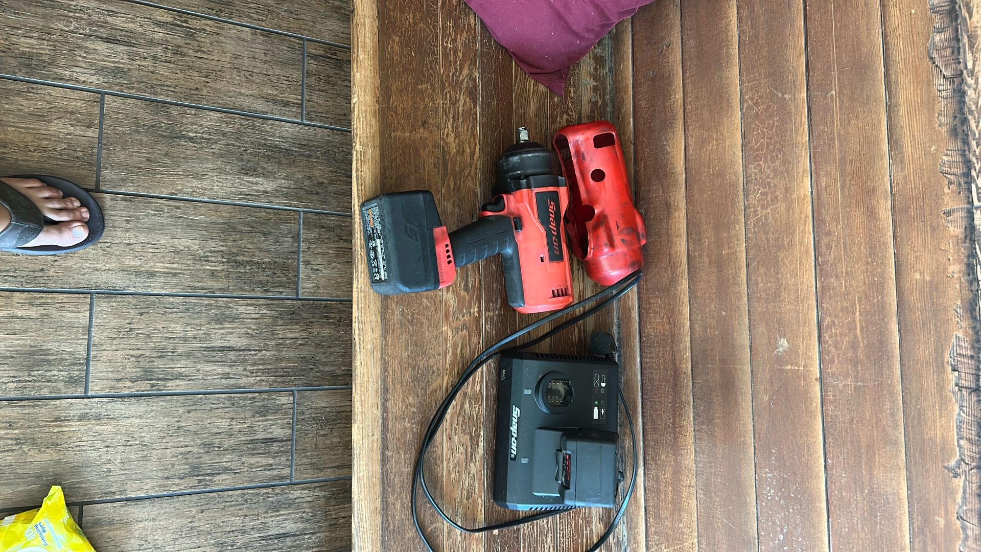 Snap On Brushless Impact Gun   With Charger And Two Battery’s