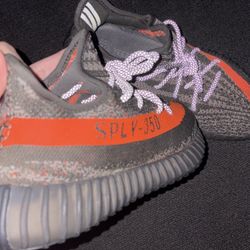 Yeezy Boost V2 ‘Carbon Beluga’