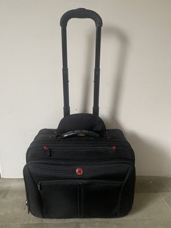 Wenger SwissGear Rolling Briefcase Carry On Laptop Business Lugggage Briefcase