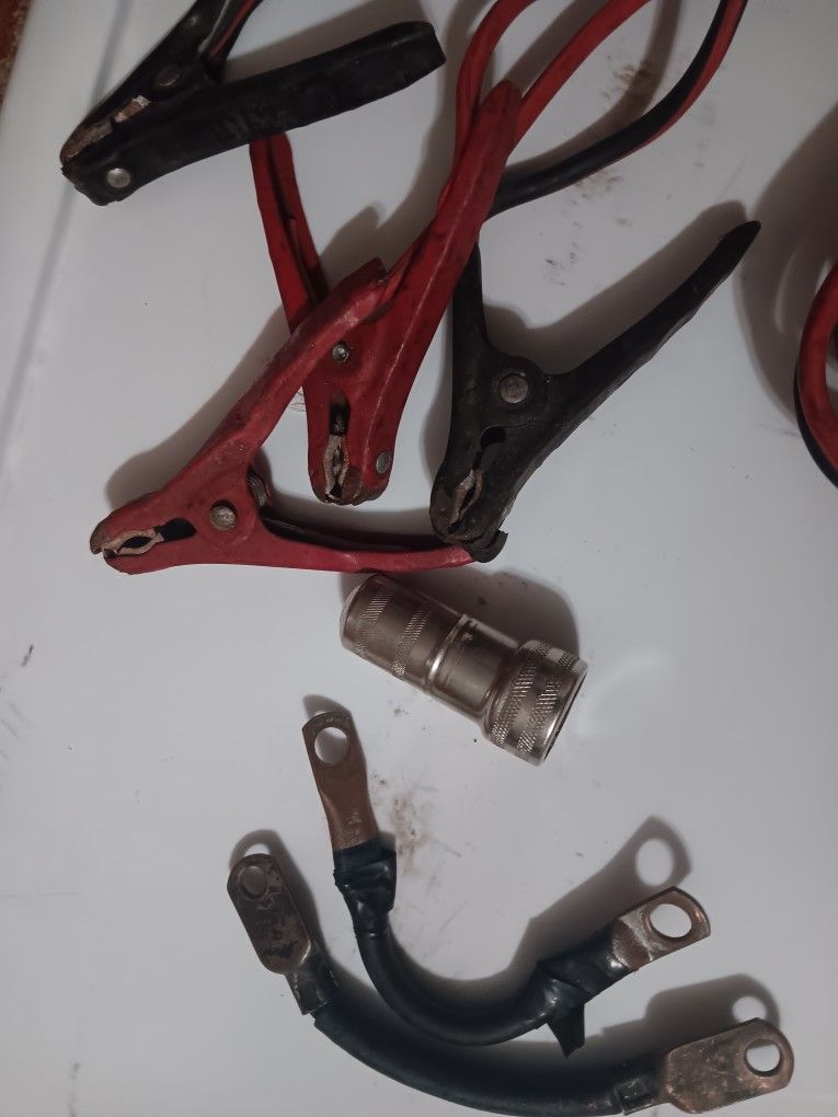 Jumper Cables ;Battery Connectors, Battery Terminal Cleaner