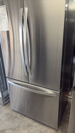 27 Ft.³ Counter Depth, French Door