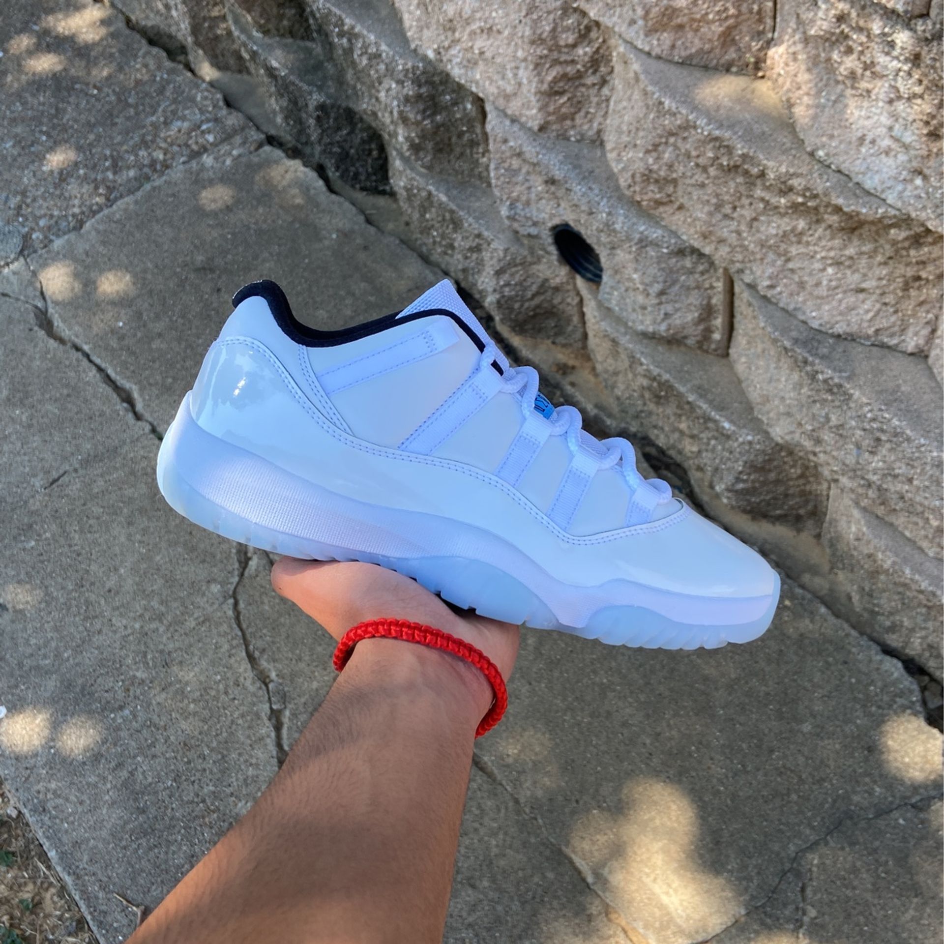 Jordan 11 Low Legend Blue Size Vnds