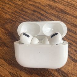 Apple AirPod Pros