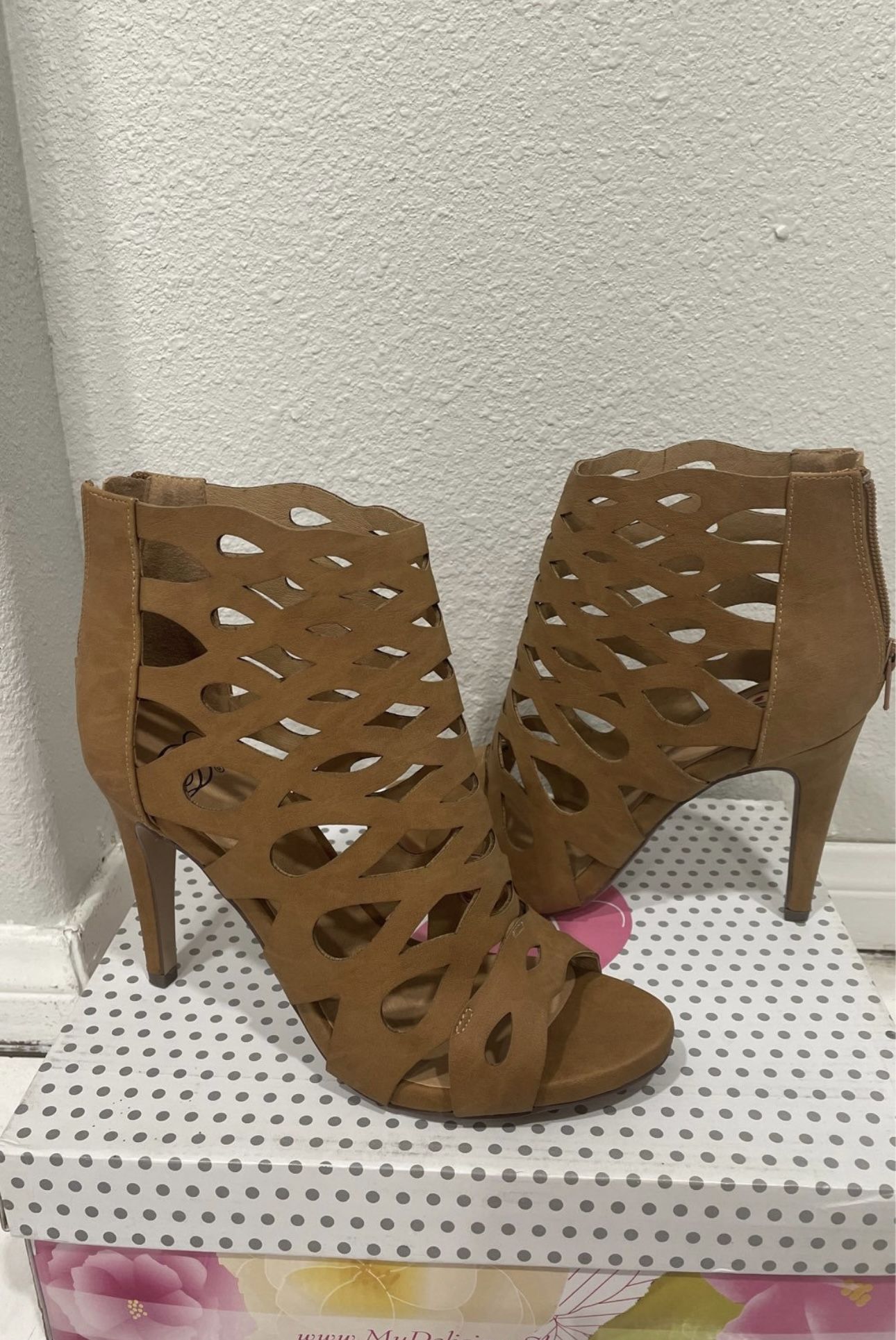 Women’s heels 