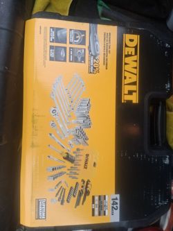 Dewalt tool set