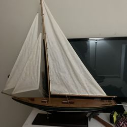 Model Boat