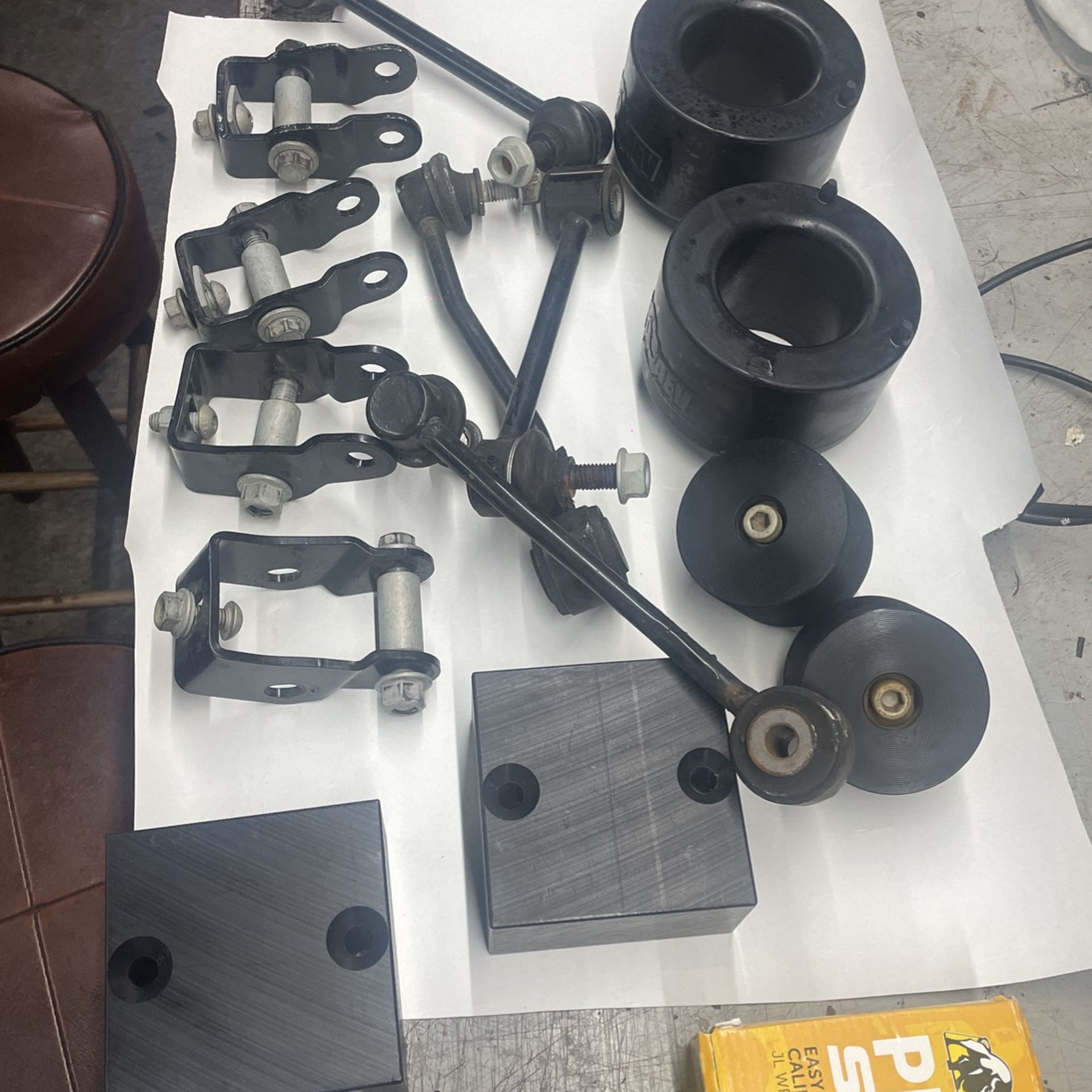 AEV Spacer Lift Kit For wrangler JL . 2”