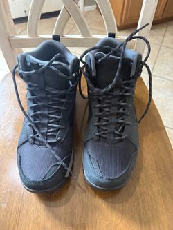Boots $15