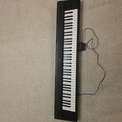 YAMAHA Piaggero Np-31 76-Key Electronic piano Keyboard Black