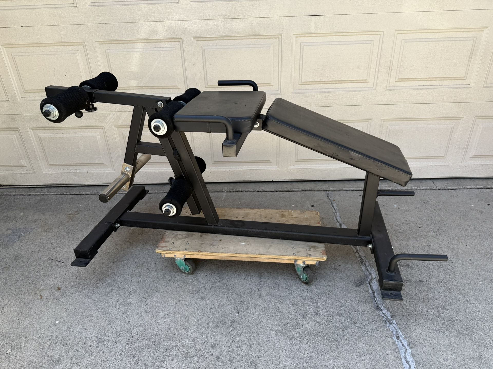 Commercial Leg extension / Leg Curl 