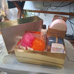 Soaps ,lotions,and Sponges