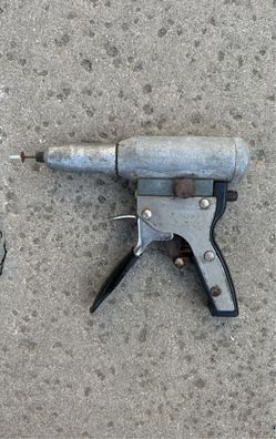Craftsman Rivet Gun