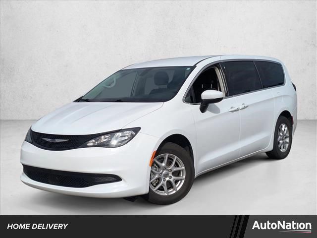 2022 Chrysler Voyager